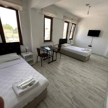 Hotel Ulus 10 *