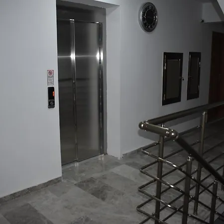 Ulus 10 فندق