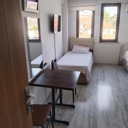 Отель Ulus 10 *