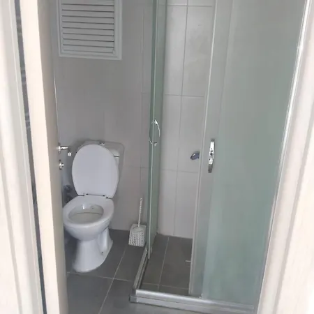 Отель Ulus 10 *