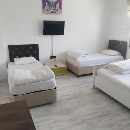 Отель Ulus 10 *