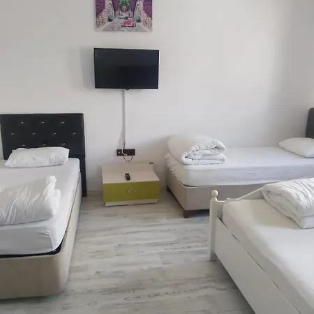 Ulus 10 فندق
